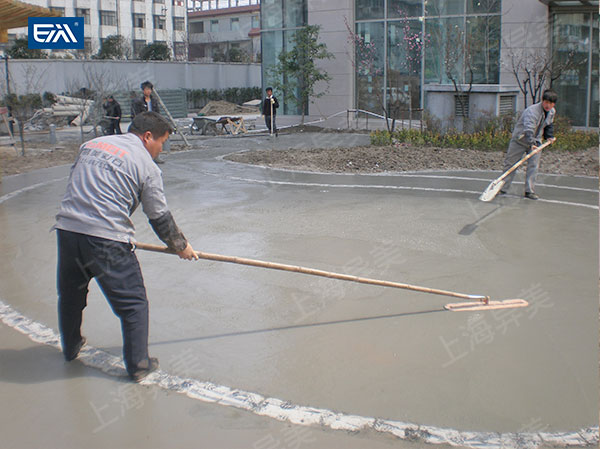 水泥地面抹平.jpg 水泥地面抹平.jpg